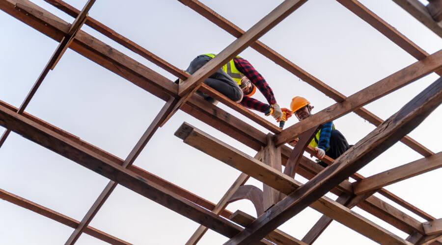 Professional gutter cleaning services in Hale Center, TX